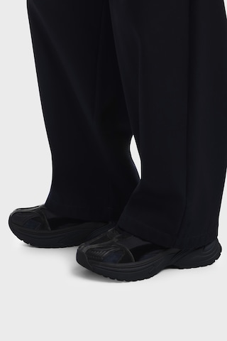Emporio Armani Süet Detaylı Sneaker Ayakkabı Erkek Ayakkabı Em004828 Af23184 Mz312 Siyah-lacivert