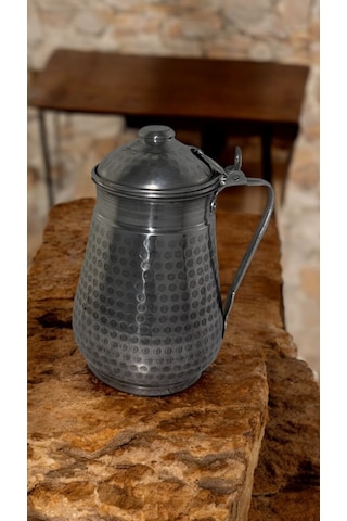 Alüminyum Dövme Desenli Kapaklı Sürahi 2.5 Litre