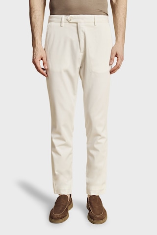 Brooks Brothers Normal Bel Daralan Paça Liyosel Chino Pantolon Erkek Pantolon Bbss26mpt001101 Kırık Beyaz