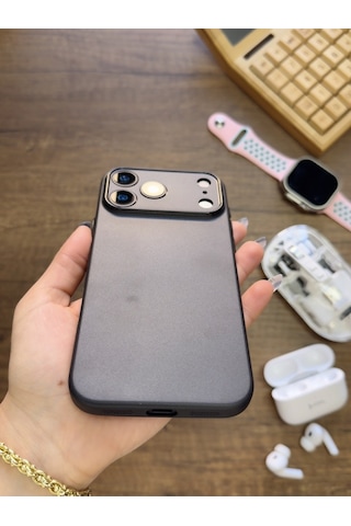 Apple iPhone 17 Pro Uyumlu Süper İnce Mat Ultra Thin Silikon Kılıf Siyah