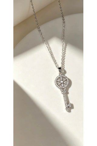 İnsera Kadın Parlak Çelik Silver Anahtar Kolye Gümüş
