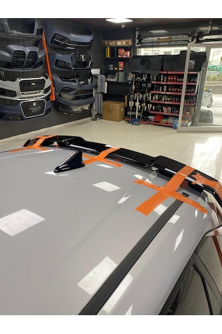 Hyundai İ20 2021+ N Spoyler Plastik Parlak Siyah