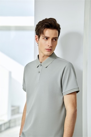 New Performance Premium Polo T-shirt 58.1% Pamuk 37.7% Polyester 4.2% Spandex Yeşil