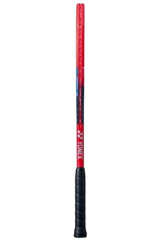 Yonex Vcore 100inc 300gr 7. Jenerasyon 2023 Sezon Scarlet Tenis Raketi