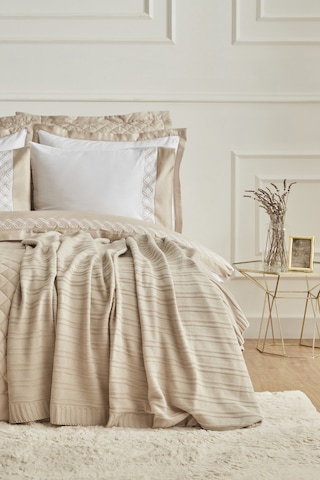 Karaca Home Bride Coll Nicole 10 Parça Çeyiz Seti Bej 200.22.04.0271