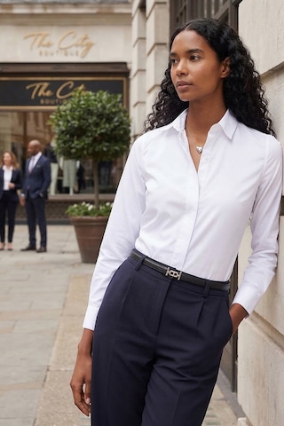 Tudors Kadın Slim Fit Dar Kesim Vucüda Oturan Uzun Kollu Gizli Düğme Detaylı Beyaz Basic Gömlek-35320 Beyaz