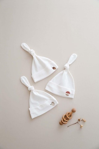 3lü Yenidoğan Nakışlı Şapka Model 1 Beyaz