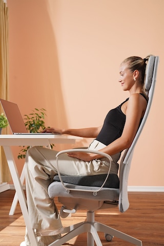 Ortopedik Eğimli Visco Minder Ofis Araba Koltuk Oturma Minderi 42x40x9x2 Cm