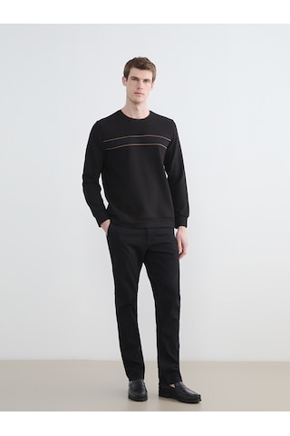 Lcwaıkıkı Classic Siyah Bisiklet Yaka Şerit Detaylı Erkek Sweatshirt