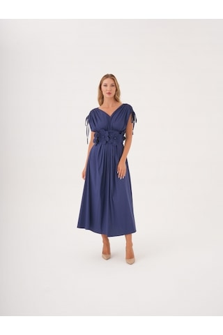 Kadın Bel Detaylı Kısa Kollu Elbise Çiçek Aplikeli, Büzgü Ve Bağcık Detaylı, %100 Pamuk Lacivert