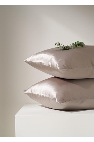 Açık Kahverengi Ipek Saten Yastık Kılıfı 50 X 70 2'Li Cappicun N11.753 Açık Kahverengi Ipek Saten Yastık Kılıfı 50 X 70 2'Li Cappicun N11.753