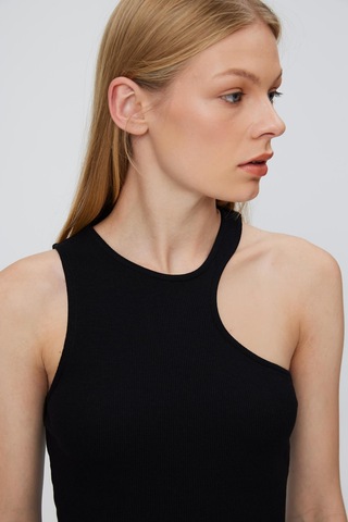 ASİMETİK OMUZ KISA ELBİSE SİYAH