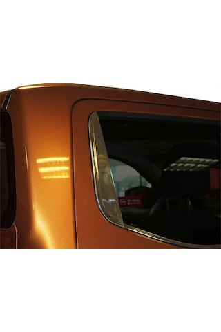 Nissan Navara Cam Arka Kelebek Çıtası 2 Prç Krom 2016 ve Sonrası