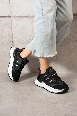 Shoetek Lawse Kadın Sneakers Bağcıklı Spor Ayakkabı Siyah Siyah