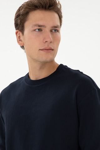 U.S. Polo Assn. Erkek Comfort Fit Bisiklet Yaka Lacivert İnce Sweatshirt 50316378-VR033