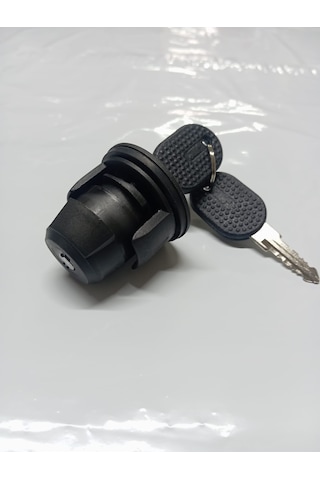 Uno Benzin Depo Kapağı Anahtarlı