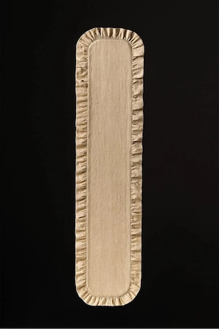 Yunusoğlu Home Fırfırlı Masa Runner 40x120 Cm Şık Dekoratif Masa Örtüsü Bej