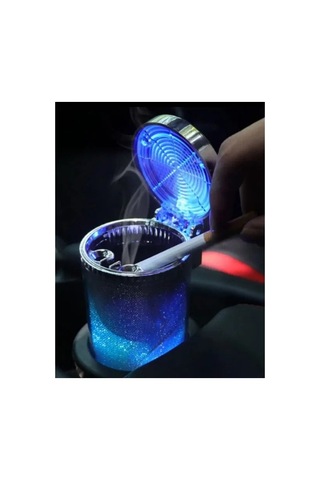 Araç İçi Oto Kokusuz Küllük Rgb Işıklı Kapaklı Yolcu Ekipmanı Gece Lambalı