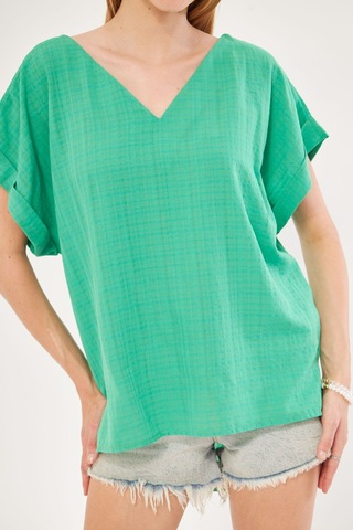 Armonika Kadın Açık Yeşil V Yaka Yanları Yırtmaçlı Arkası Uzun Duble Kol Detaylı Oversize Bluz Arm-24y001074