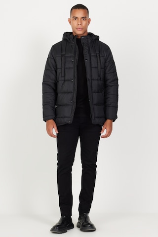 Ac&Co / Altınyıldız Classics Erkek Siyah Standart Fit Normal Kesim Dik Yaka Dolgulu Outdoor Şişme Kaban Mont 4A0723100201Syh50 Siyah