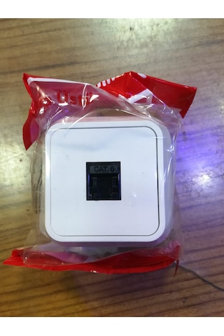 Makel Sıva Üstü Data Prizi Tekli Cat6 451b2