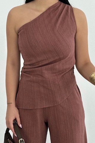 Keten Asimetrik Tek Omuzlu Bluz Pantalon Takım- Bordo Bordo