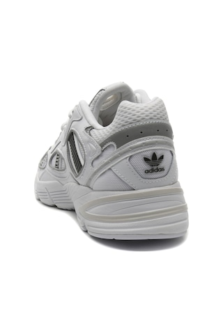 Hq6768-e Adidas Astır Sn W Spor Ayakkabı Beyaz 001