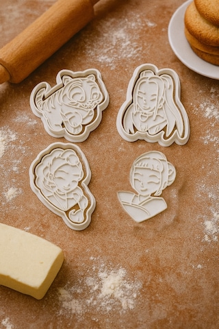 K-pop Temalı Kurabiye Kalıbı Seti - Anime Ve Karakter Figürlü 4 Lü Fondan Ve Kurabiye Kalıbı Beyaz