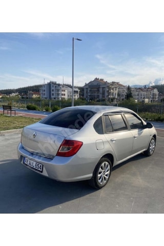 Renault Symbol 2008-2012 Cam Rüzgarlığı - Parlak Siyah