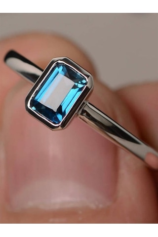 Luiziyanna London Bulue Topaz Yüzük Ak1514