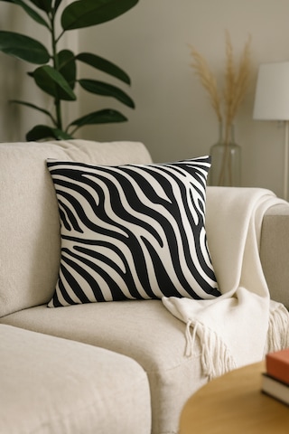 Turkıshrug Kıngdom Zebra Desenli Dekoratif Kırlent Kılıfı 43x43 Cm Siyah Beyaz Modern Tasarım 43 X 43 Çok Renkli