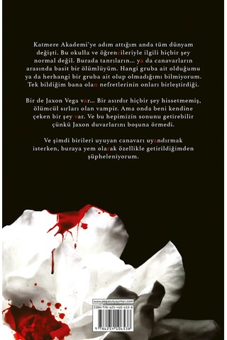 Açlık - Açlık Serisi 1. Kitap Tracy Wolff