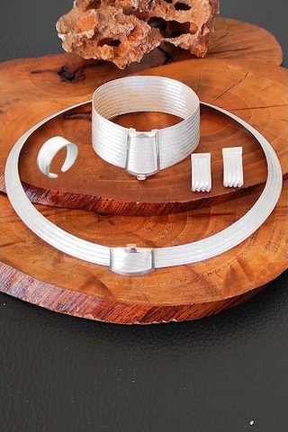 Gümüş Trabzon Hasırı Takımı Yüzük Küpe 5 Sıra Kolye Ve 11 Sıralı