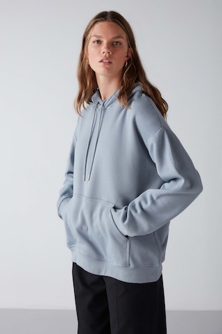 Grımelange Adel Kadın Organik Pamuklu Içi Polarlı Yumuşacık Relaxed Kanguru Cepli Kapüşonlu Mavi Sweatshirt