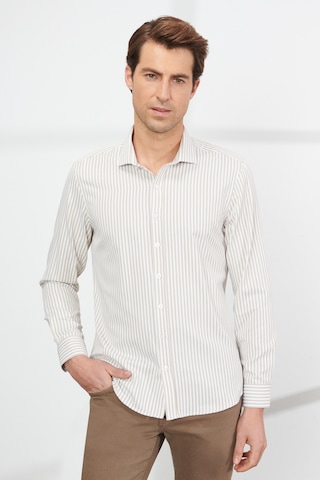 AC&Co / Altınyıldız Classics ERKEK BEYAZ BEJ Slim Fit Dar Kesim Küçük İtalyan Yaka Pamuklu Çizgili Gömlek Bej - Beyaz
