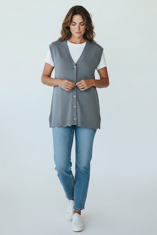 Kadın Önü Düğmeli Cepli Kalın Kışlık Kısa Yelek Gri