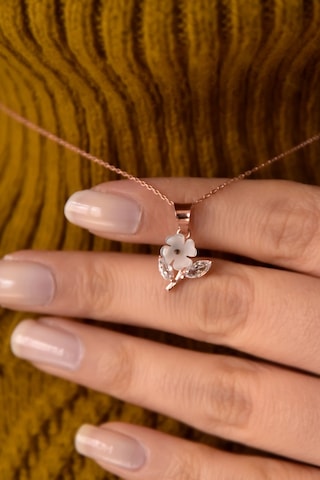 Papatya Silver 925 Ayar Gümüş Rose Kaplama Sedef Manolya Kadın Kolye