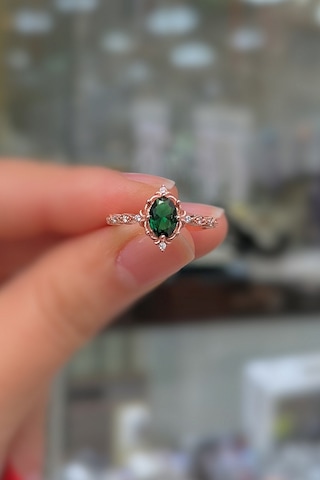 925 Ayar Gümüş Rose Gold Oval Kesim Yeşil Taşlı Vintage Tasarım Kadın Yüzük Rose