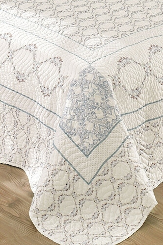 Lisa Çift Kişilik Kapitone Yatak Örtüsü