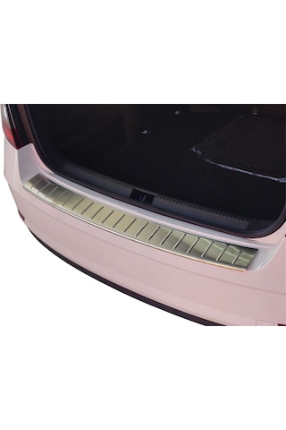 Skoda Octavia A7 Arka Tampon Eşiği Krom 2013 ve Sonrası