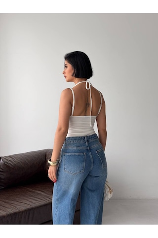 Pantofashion Dantel Detaylı Askılı Body Çıt Çıtlı Ekru