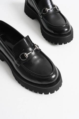Trendella Toka Detaylı Siyah Günlük Loafer Ayakkabı Tr10ms04a