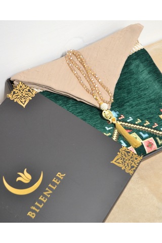 Çeyizlik Hediyelik Seccade Eşarp Tesbih Set Kilim Desenli Kadife Astarlı Seccade, Eşarp, Kristal Tesbih Özel Kutulu Lüks Hediye Seti Yeşil