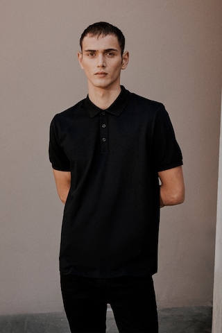 George Henry 3'Lü Çekmeyen Pamuklu Kumaş Slim Fit Dar Kesim Kıvrılmaz Polo Yaka Tişört Paketi Açık Lacivert-Gri-Siyah