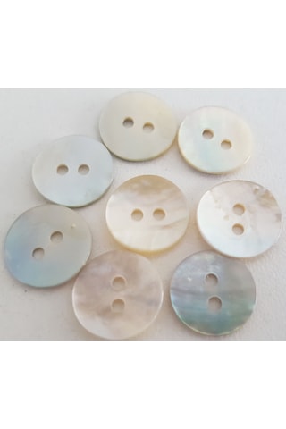 8 Adet İnci Midye 1.3 Cm. Düğme 8 Adet İnci Midye 1.3 Cm. Düğme