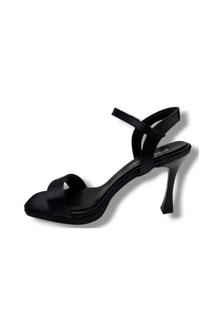 Erbay 600-26 Parlak Saten Tek Bant Orta Topuk Kadın Sandalet 10cm Siyah