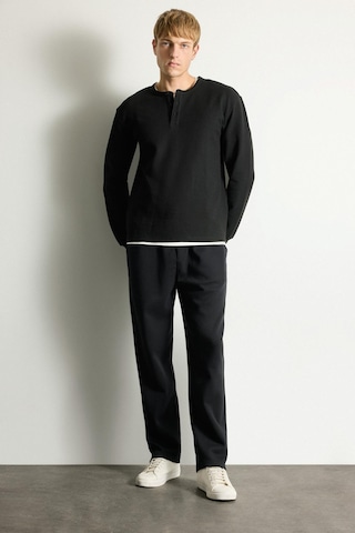 Defacto Regular Fit Waffle Dokulu Henley Yaka Uzun Kollu Basic Tişört I2067ax26aubk81 Siyah-bk81