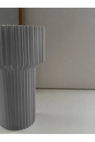 Alvera Modern Dekoratif Çiçek Vazosu Minimal Silindir Tasarımlı Masaüstü Vazo, Ev Ve Ofis Dekoru - Gri