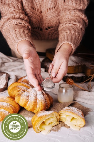 Yörem Afyon Mutfaktaki En Değerli Beyaz Altın Şekersiz Hoş Kokulu Saf Vanilin Vanilya Vanilla Planifolia 50g