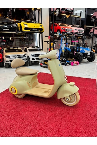 Oyuncaksepeti Vespa Akülü Motor 12 Volt 2-5 Yaş Krem